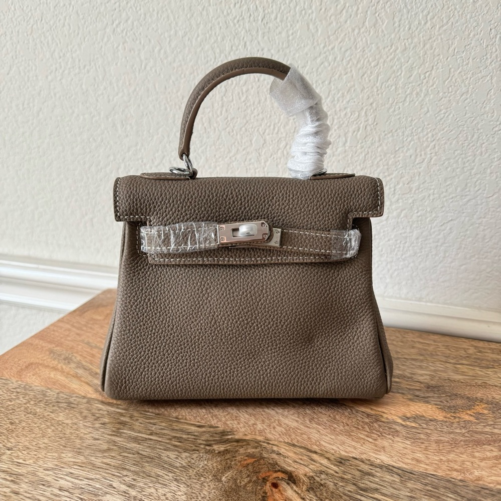 Etoupe Mini 20 Pebble Satchel Crossbody Satchel Bag w/ Silver HW Lock Key C7
